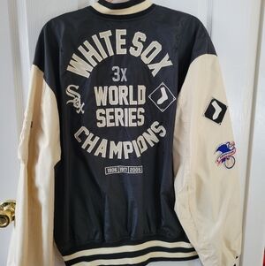 Chicago White Sox New Era Alpha Industries World Series Reversible Bomber Jacket